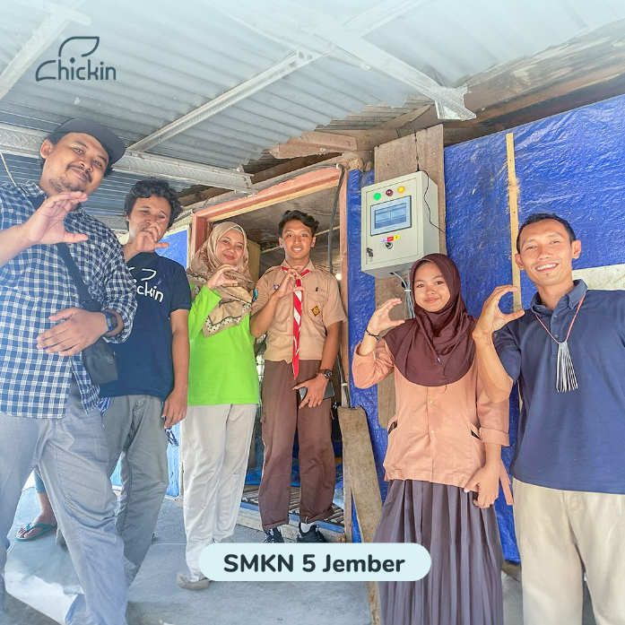 Chickin Indonesia Gandeng SMK Negeri 5 Jember dalam Penerapan Teknologi Peternakan Modern